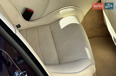 Седан Aston Martin Rapide 2014 в 