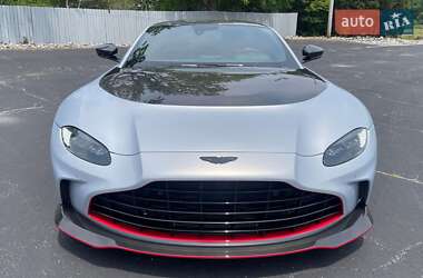 Купе Aston Martin V12 Speedster 2023 в 