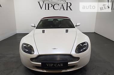 Кабриолет Aston Martin Vantage 2009 в 