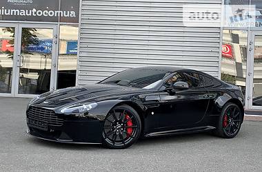 Купе Aston Martin Vantage 2017 в Киеве