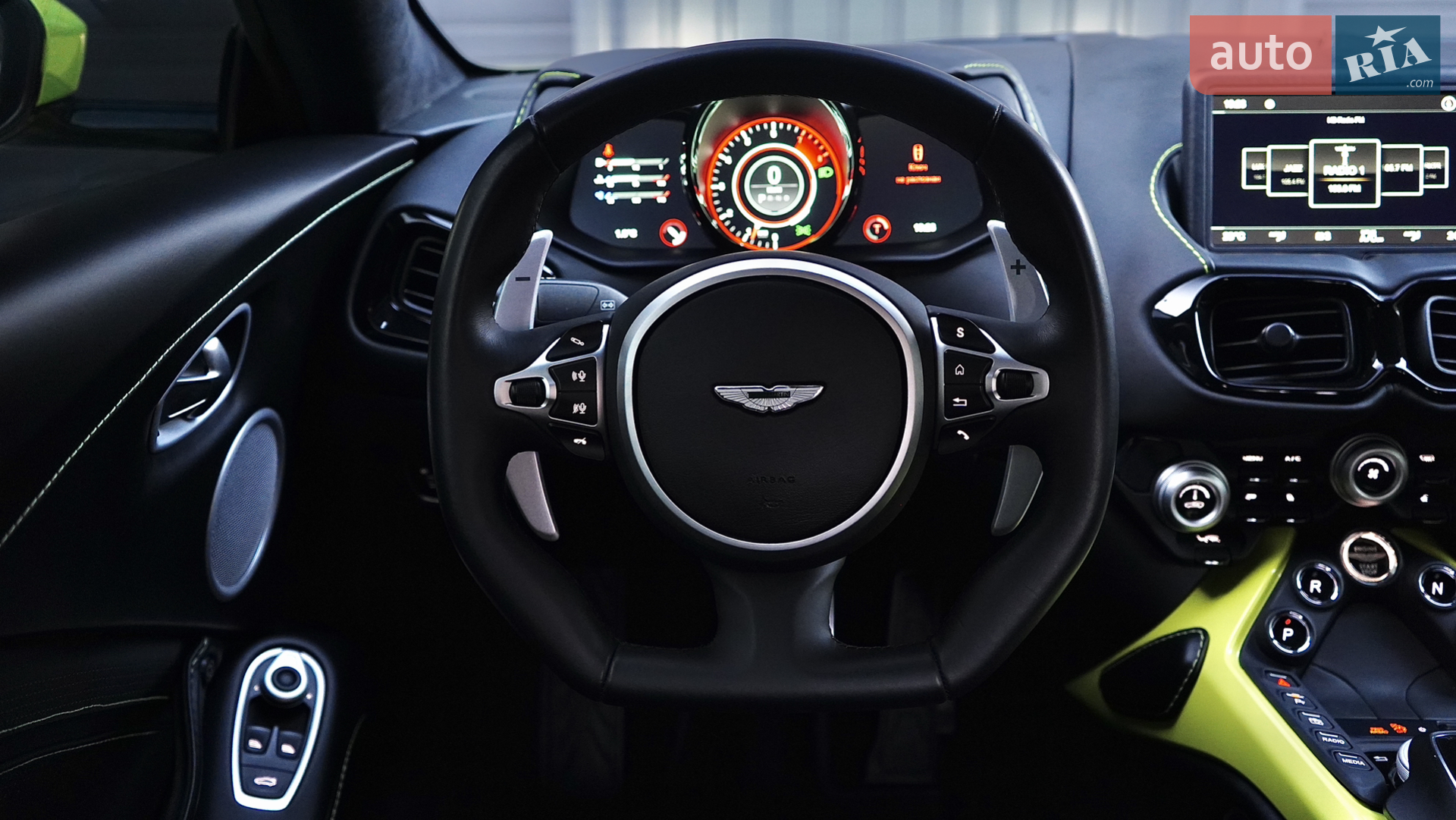 2018 Aston Martin V8 Vantage - мініатюра 40