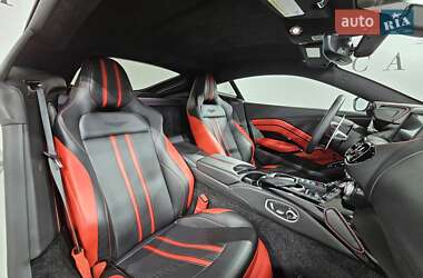 Купе Aston Martin Vantage 2021 в 