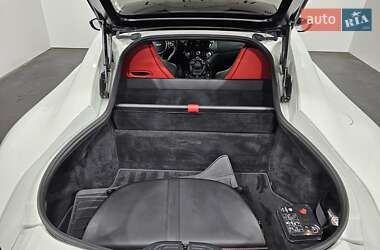 Купе Aston Martin Vantage 2021 в 