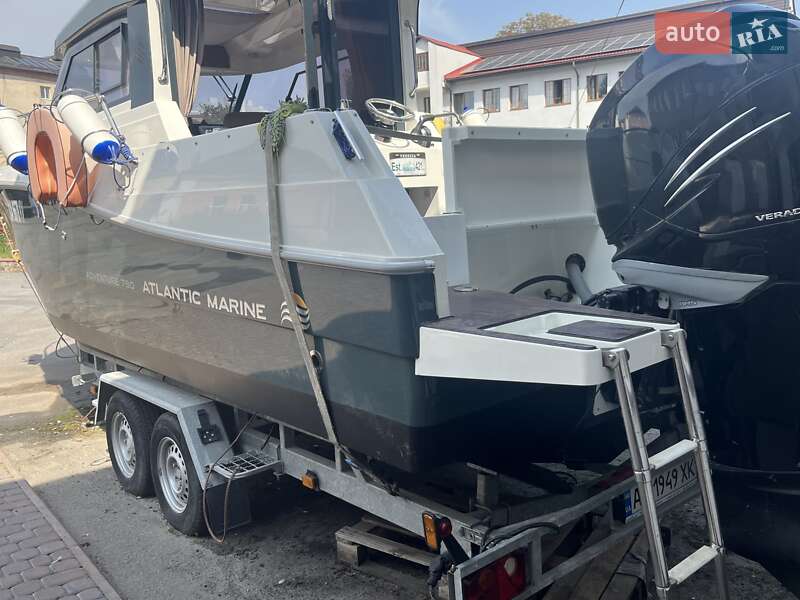 Моторная яхта Atlantic Marine Adventure 780 2018 в Виннице