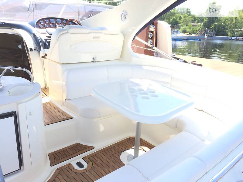 Моторная яхта Atlantis 345 2008 в Киеве