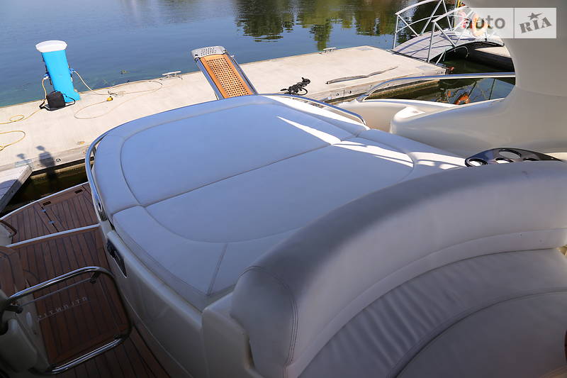 Моторная яхта Atlantis 425 2008 в Киеве фото 13 Моторная яхта Atlantis 425 2008 в Киеве