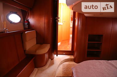 Моторная яхта Atlantis 425 2008 в Киеве