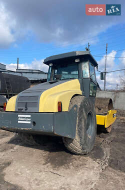 Каток грунтовый Atlas Copco HB 250 2014 в 