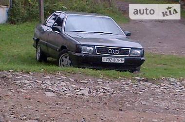 Седан Audi 100 1990 в Ужгороде