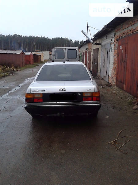 Седан Audi 100 1990 в Житомире