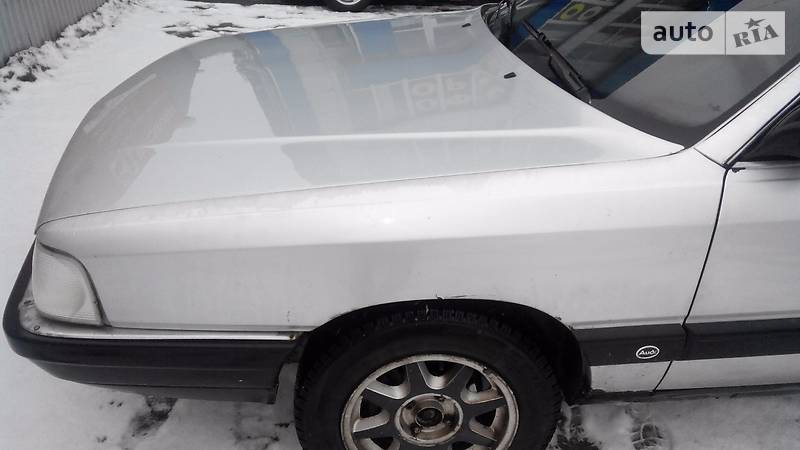 Седан Audi 100 1990 в Житомире