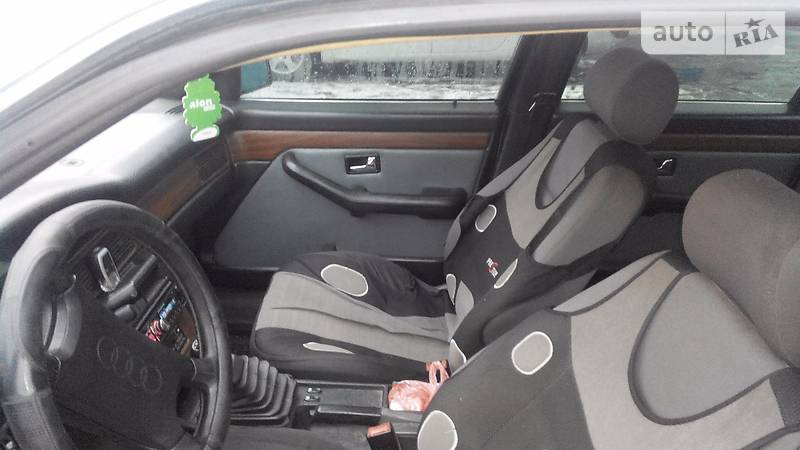Седан Audi 100 1990 в Житомире