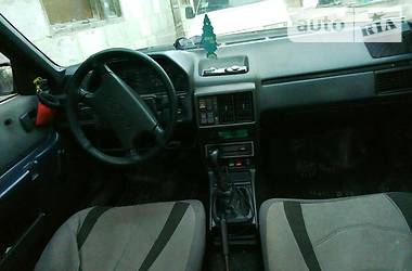 Седан Audi 100 1983 в Гощі