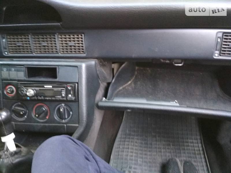 Седан Audi 100 1988 в Києві