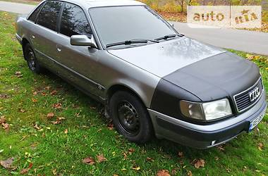 Седан Audi 100 1991 в Днепре