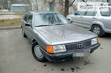 Седан Audi 100 1988 в Харькове