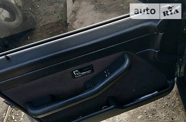 Седан Audi 100 1990 в 