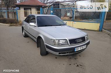 Седан Audi 100 1992 в Днепре