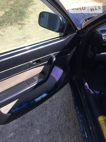 Седан Audi 100 1993 в Вижниці