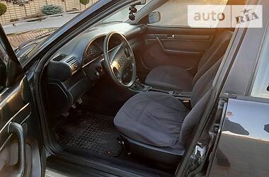 Седан Audi 100 1991 в 