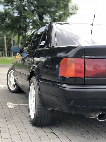 Седан Audi 100 1991 в Коломые