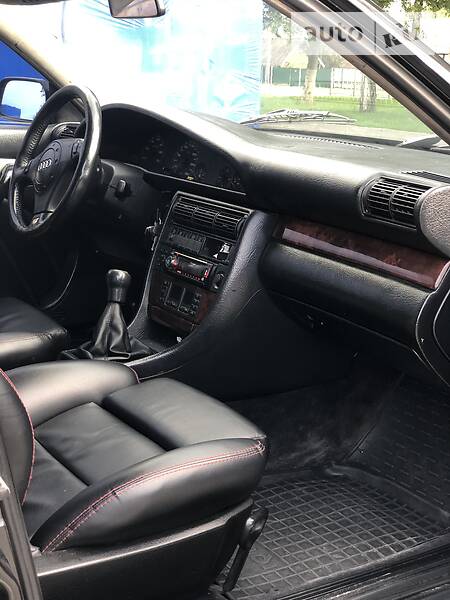 Седан Audi 100 1991 в Коломые