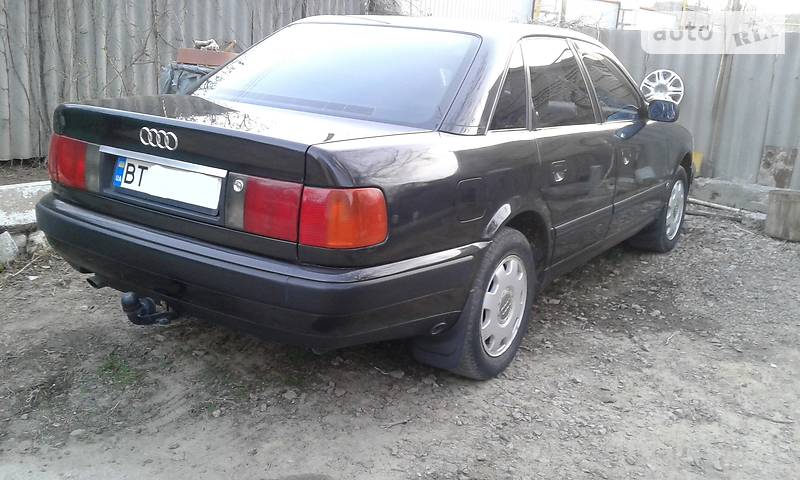 Седан Audi 100 1991 в Херсоне