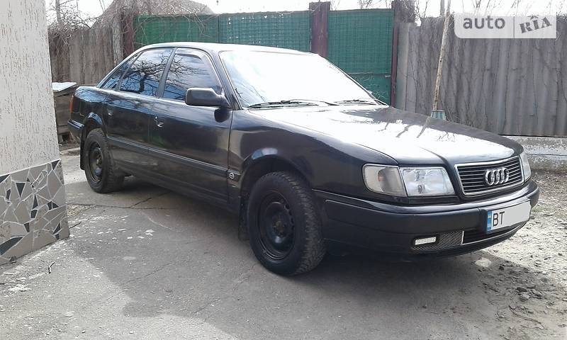 Седан Audi 100 1991 в Херсоне