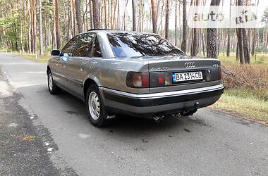 Седан Audi 100 1991 в Александровке