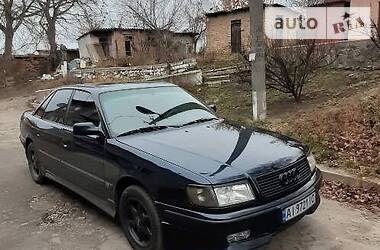 Седан Audi 100 1992 в Ржищеве