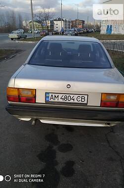 Седан Audi 100 1986 в Києві