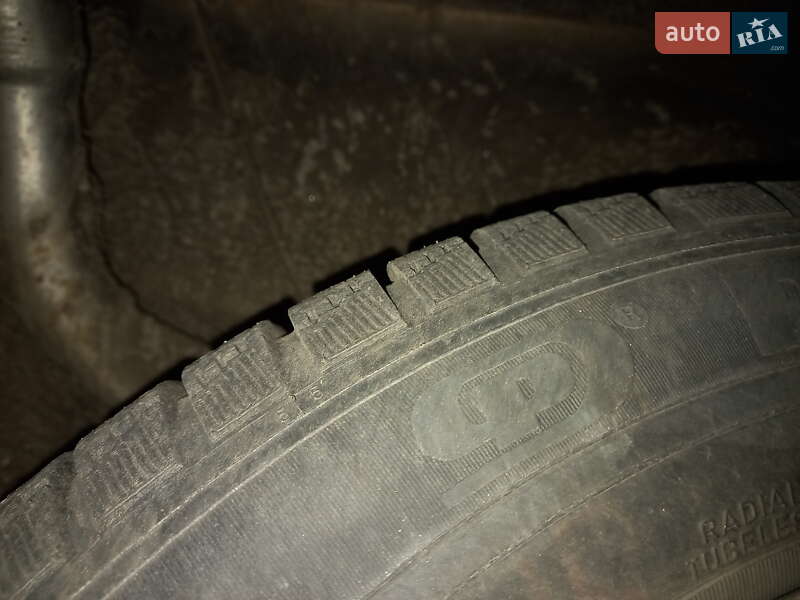 Седан Audi 100 1986 в Киеве