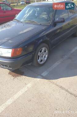 Седан Audi 100 1992 в Ровно