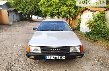 Седан Audi 100 1986 в Ивано-Франковске