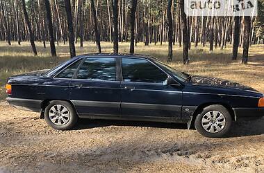 Седан Audi 100 1988 в Сумах