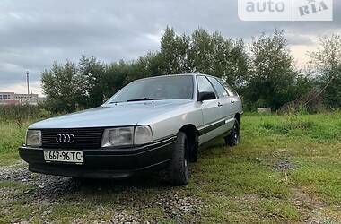 Универсал Audi 100 1984 в Бориславе