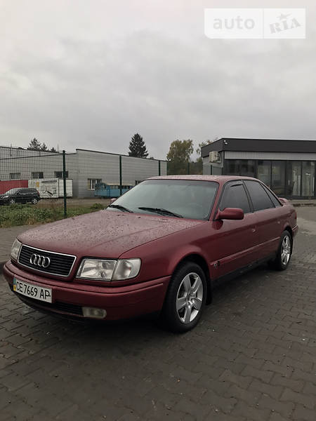 Седан Audi 100 1992 в Черновцах