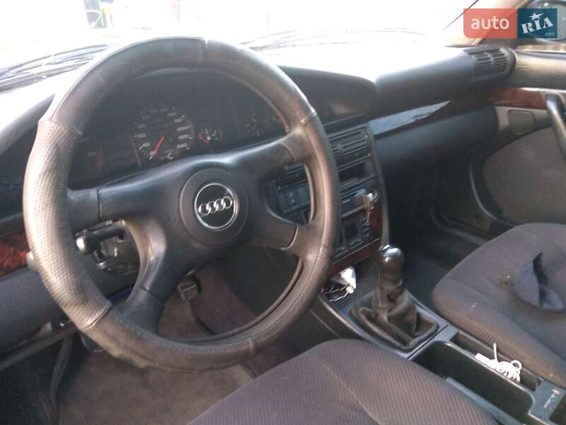 Універсал Audi 100 1993 в Балаклії
