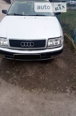 Седан Audi 100 1993 в Городку