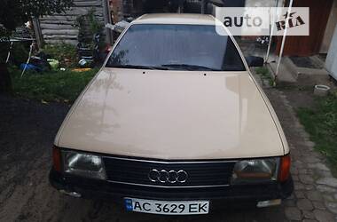 Седан Audi 100 1989 в Володимир-Волинському