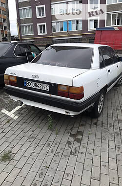 Седан Audi 100 1984 в Хмельницькому