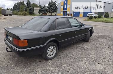 Седан Audi 100 1994 в Горохове