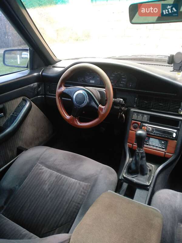 Универсал Audi 100 1990 в Сторожинце