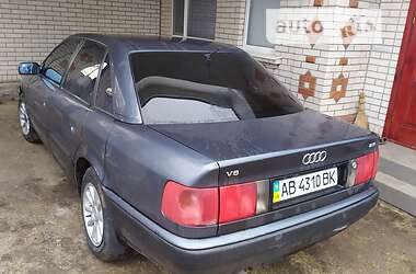 Седан Audi 100 1991 в Томашполе