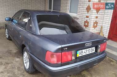 Седан Audi 100 1991 в Томашполе