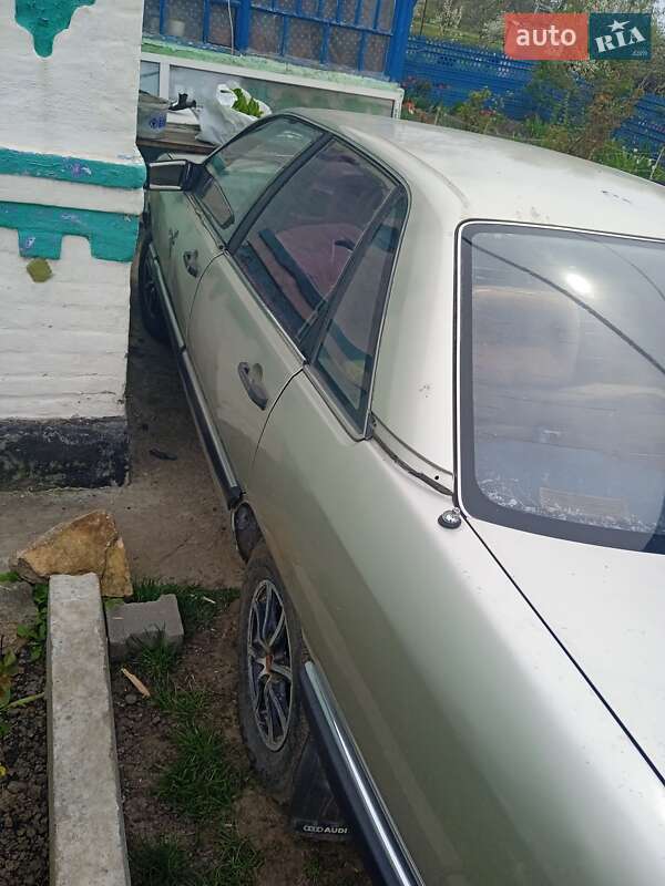 Седан Audi 100 1986 в Белой Церкви