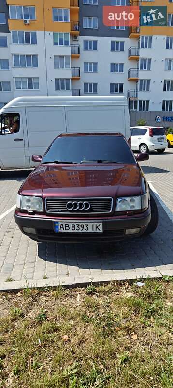 Седан Audi 100 1993 в Виннице