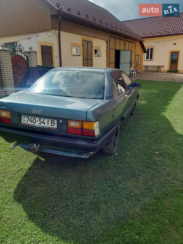 Седан Audi 100 1989 в Черновцах фото 2 Седан Audi 100 1989 в Черновцах