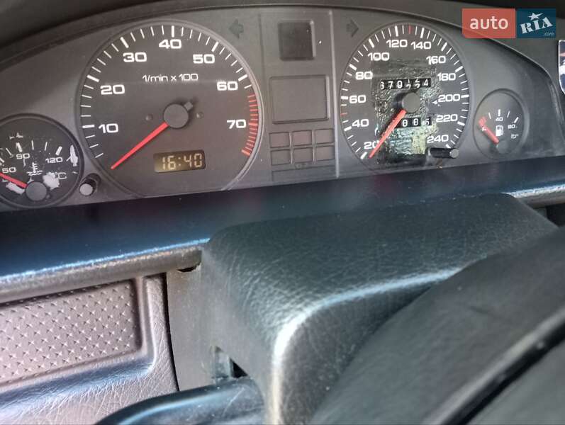 Седан Audi 100 1991 в Львове