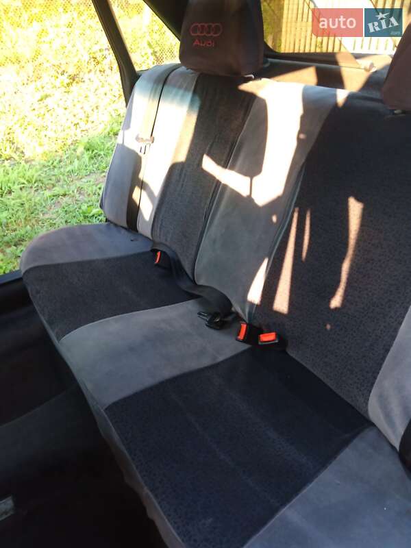 Седан Audi 100 1988 в Києві фото 3 Седан Audi 100 1988 в Києві